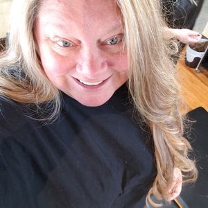 Meet your Posher, Catherine